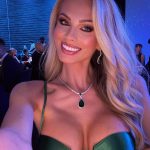 Aneta Mlcakova stunned in a green dress